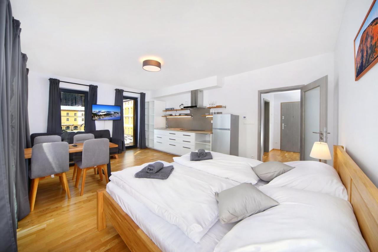 Podstata Apartments Vrchlabi - Rotterovka エクステリア 写真